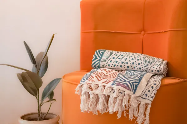 Zig_Zags_Organic_Jute_Cotton_Sofa_Throw