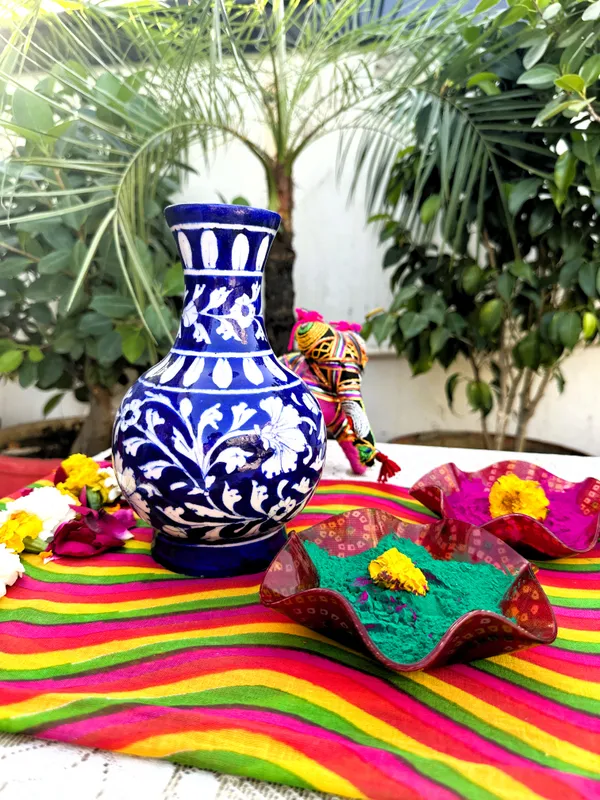 Blue_Pottery_Flower_Vase___Blue