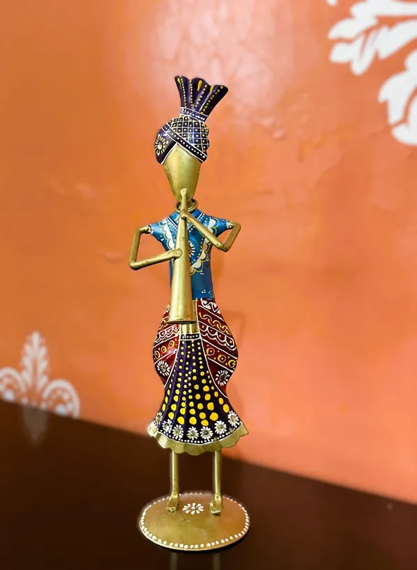 Traditional_Troop_Flute_Player_Warli_Art_Showpiece