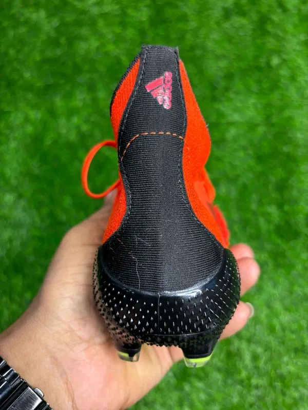 Orange_Predator_Freak_High-Top_Football_Boots_Without_Lace_For_Unisex
