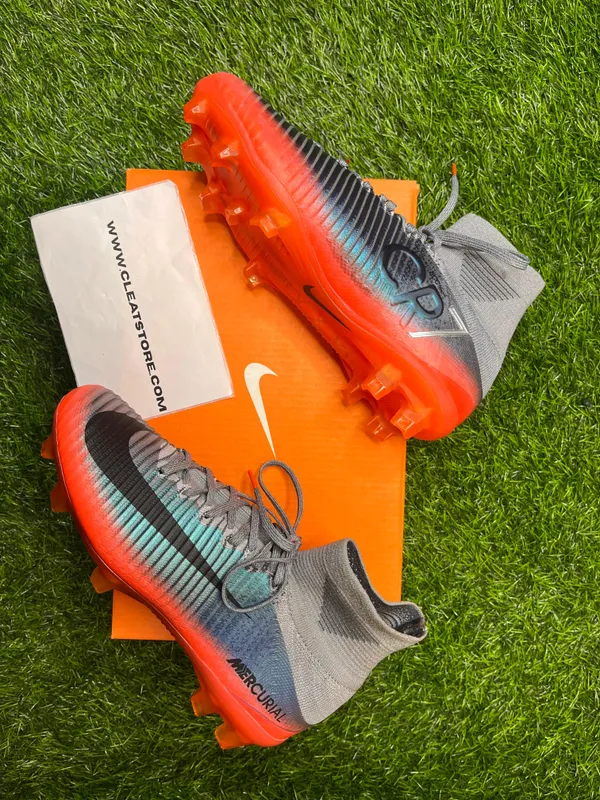 Blue_&_White_Mercurial_Superfly_5_Cr7_Edition_Top_Ankle_Football_Boots_For_Unisex