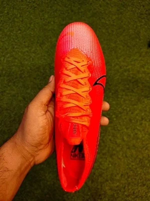 Red_Mercurial_Vapor_13_Superfly_Low_Ankle_Football_Boots_With_Lace_For_Unisex