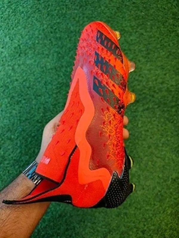 Orange_Predator_Freak_High-Top_Football_Boots_Without_Lace_For_Unisex