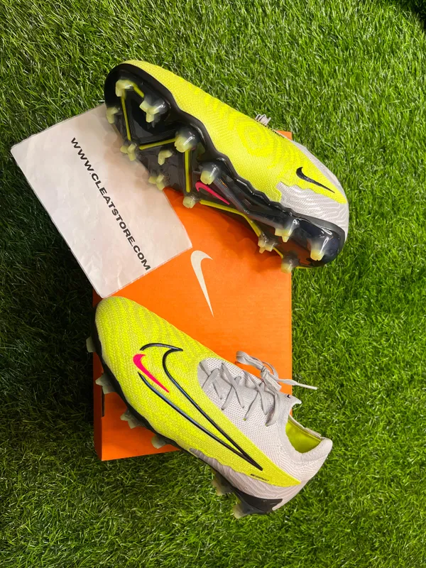 Light_Green_PhantomGX_Elite_Low_Ankle_Football_Boots_With_Lace_For_Unisex