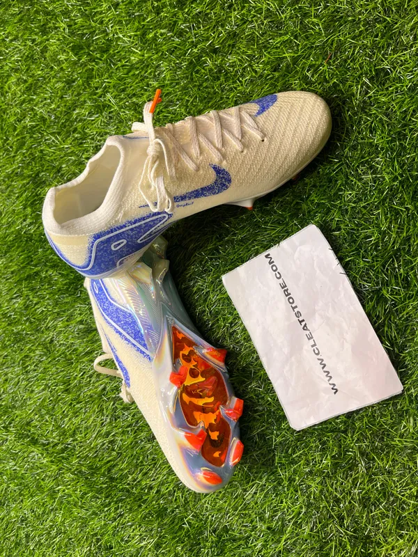 Silver_Unique_Next-Gen_Air_Zoom_Mercurial_Football_Boots_For_Unisex