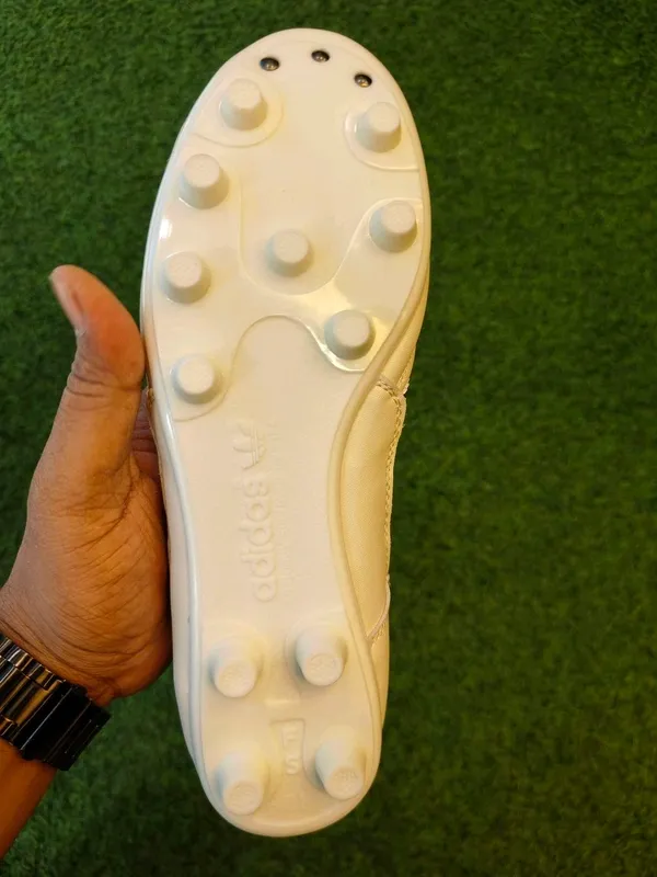 Off_White_Copa_Mundial_Football_Boots_With_Lace_For_Unisex