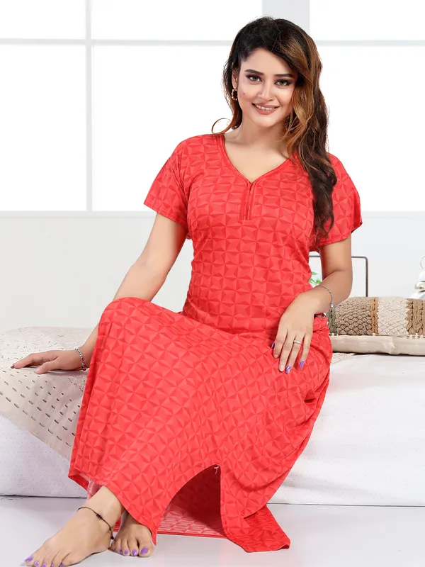 Red_Sarina_Checkered_Regular_Nighty_For_Women