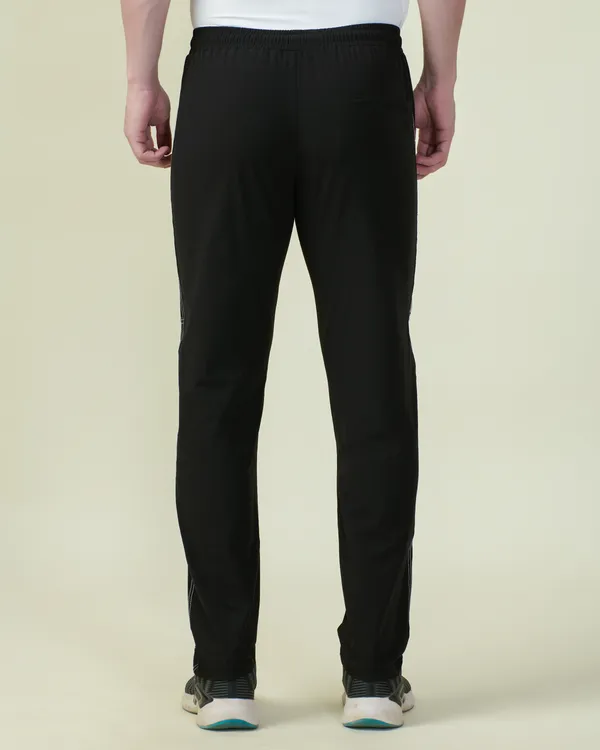 Stitch_Stride_Black_Track_Pant