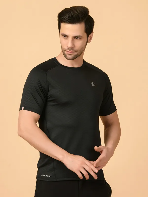 Black_Activewear_Half_Sleeves_T-Shirt_For_Men