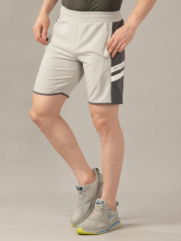 Sprint_Line_Shorts