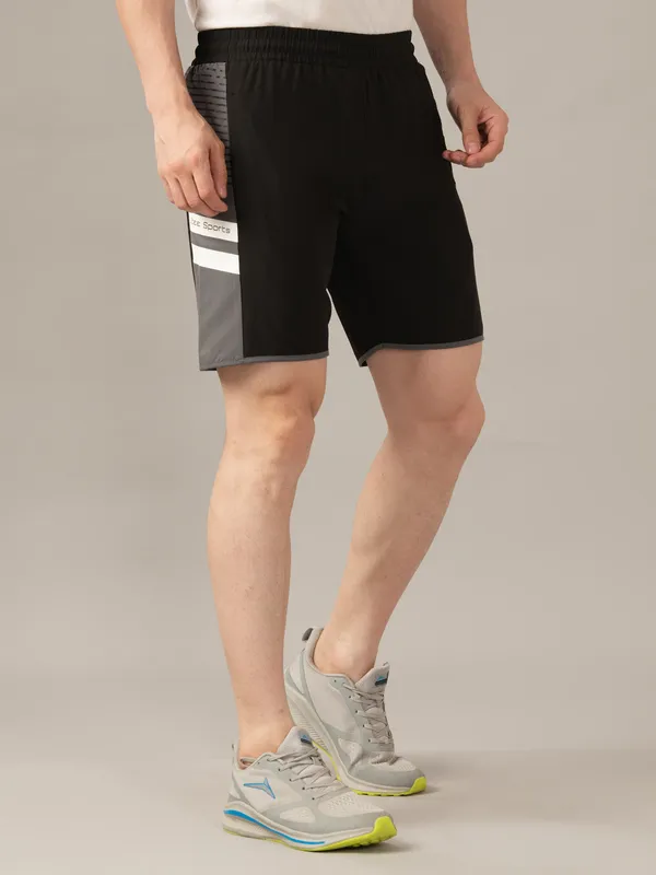 Sprint_Line_Shorts