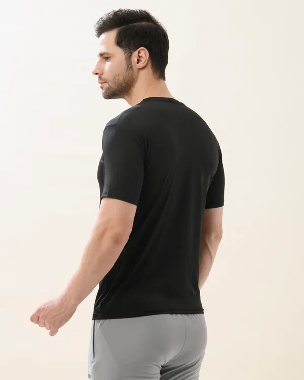 Black_Wave_Flex_Dri_Fit_T-Shirt_For_Men