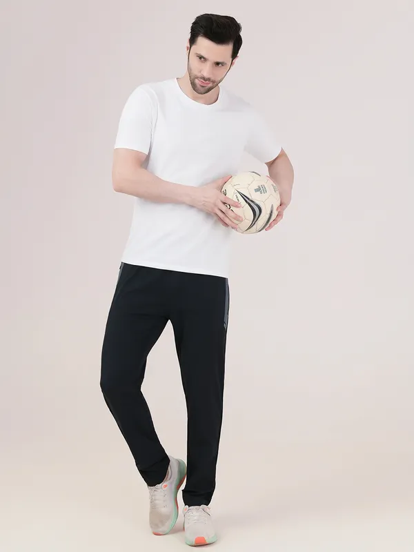 ATHLETE_PRO_TRACK_PANT