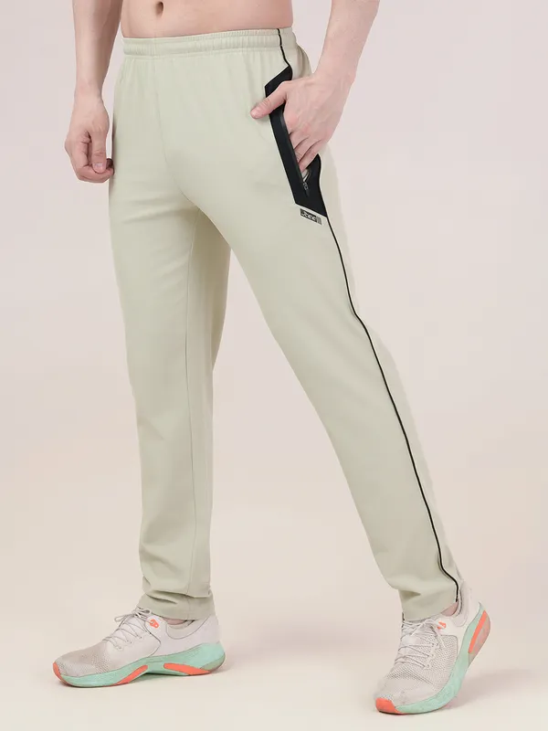 ATHLETE_PRO_TRACK_PANT