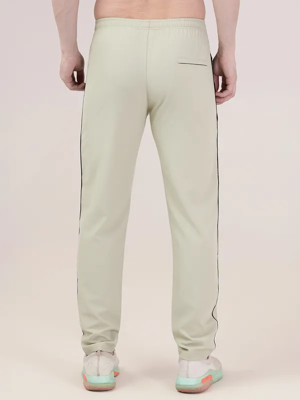 ATHLETE_PRO_TRACK_PANT