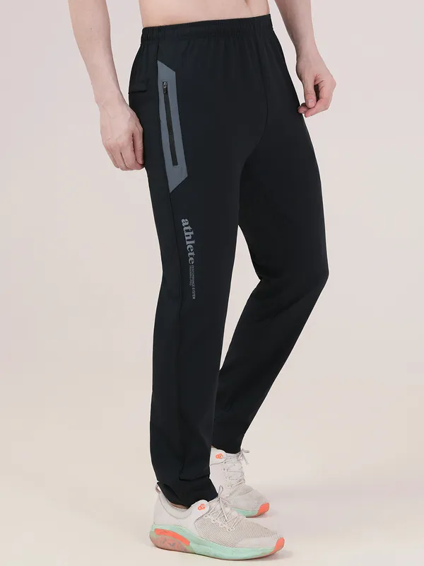 ATHLETE_PRO_TRACK_PANT