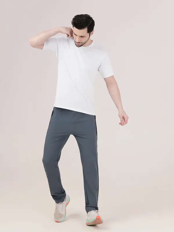 ATHLETE_PRO_TRACK_PANT