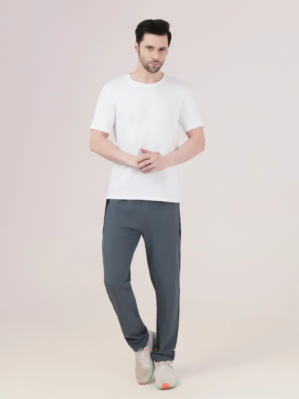 ATHLETE_PRO_TRACK_PANT
