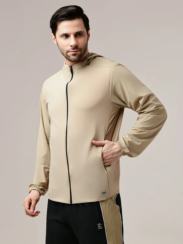 Aerolite_Hoodie