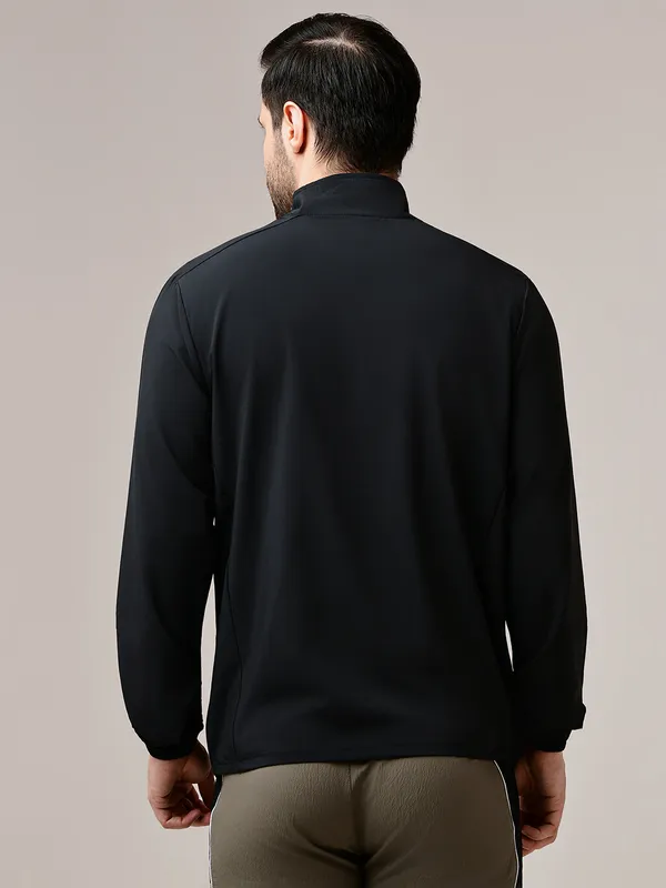 Aerolite_Jacket