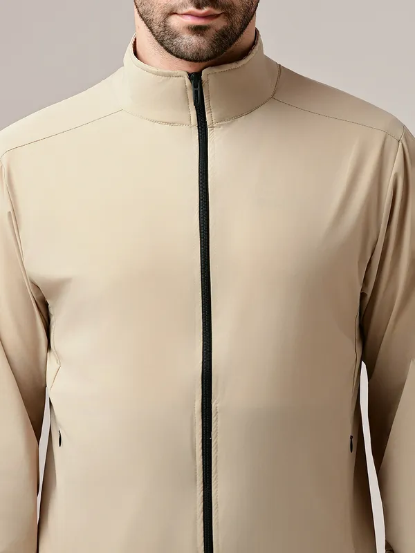 Aerolite_Jacket