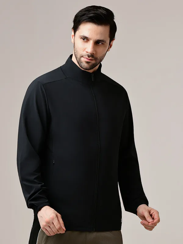 Aerolite_Jacket