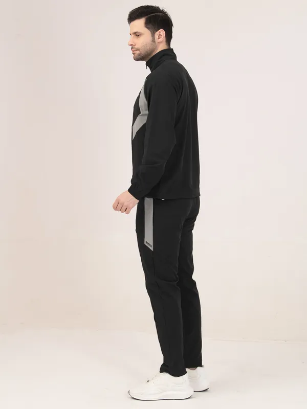 BLACK_X013_TRACK_SUIT_FOR_MEN