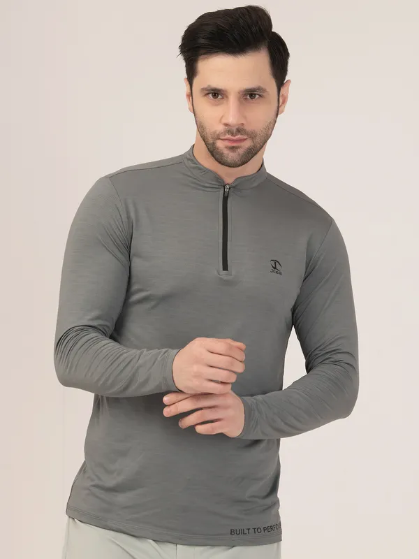 DARK_GREY_FULL_SLEEVE_ZIPPER_TSHIRT