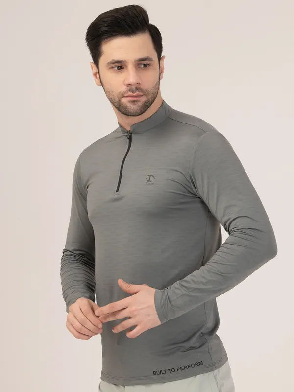 DARK_GREY_FULL_SLEEVE_ZIPPER_TSHIRT