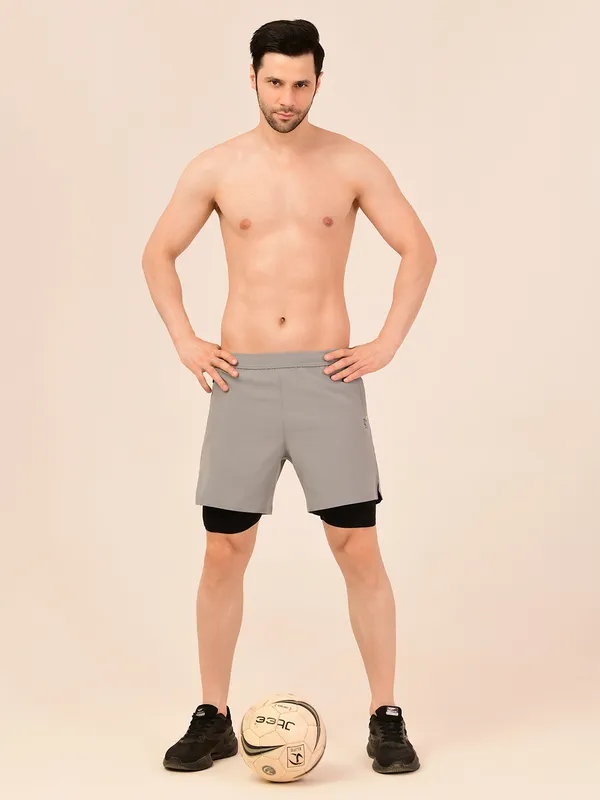 Men’s_2-in-1_Performance_Compression_Shorts