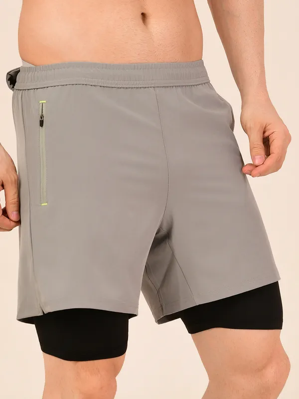 Men’s_2-in-1_Performance_Compression_Shorts