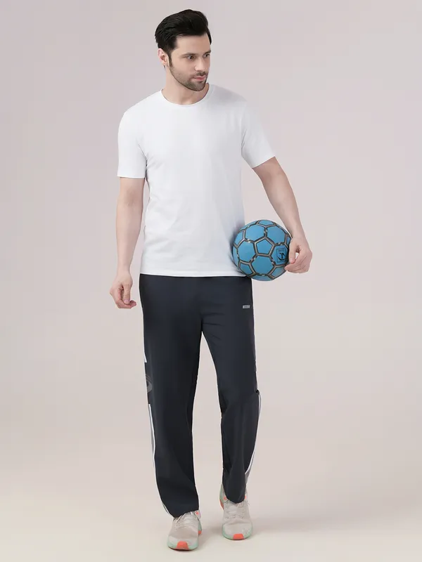MEN'S_ACTIVE_EDGE_TRACK_PANTS