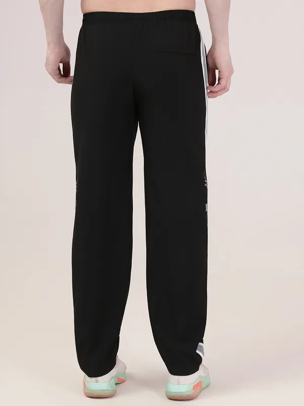 MEN'S_ACTIVE_EDGE_TRACK_PANTS