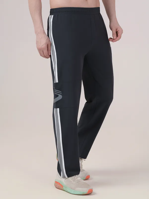 MEN'S_ACTIVE_EDGE_TRACK_PANTS