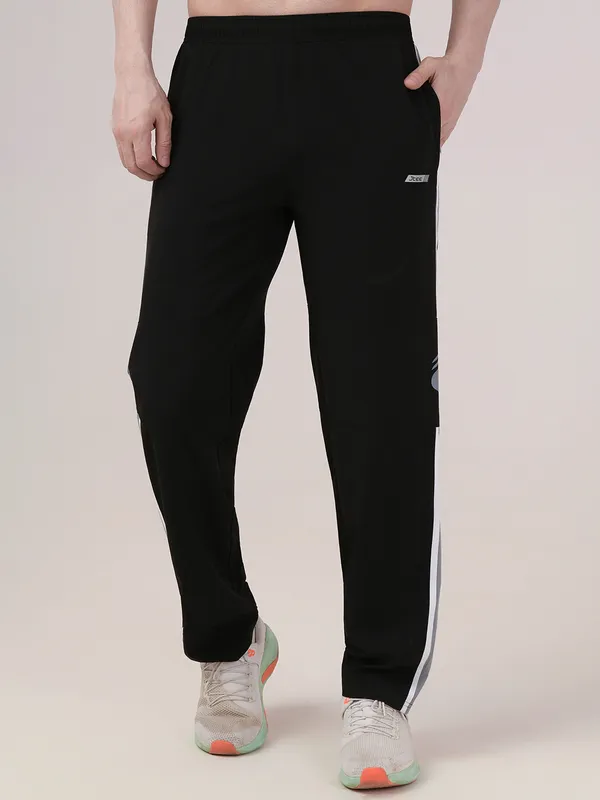 MEN'S_ACTIVE_EDGE_TRACK_PANTS