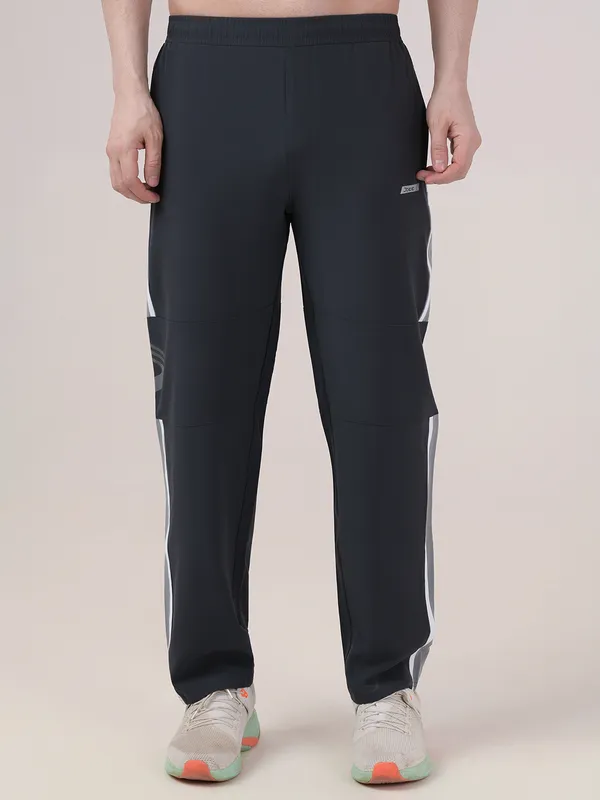 MEN'S_ACTIVE_EDGE_TRACK_PANTS