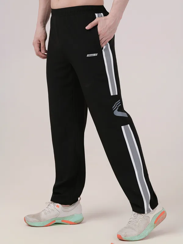MEN'S_ACTIVE_EDGE_TRACK_PANTS