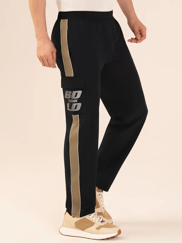 Stitch_Stride_Navy_Relaxed_Cargo_Track_Pant