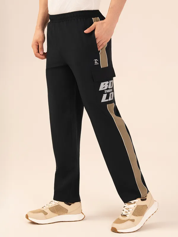 Stitch_Stride_Navy_Relaxed_Cargo_Track_Pant