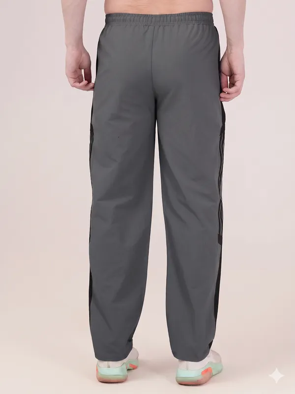 Men_Striped_Relaxed_Fit_Trackpant