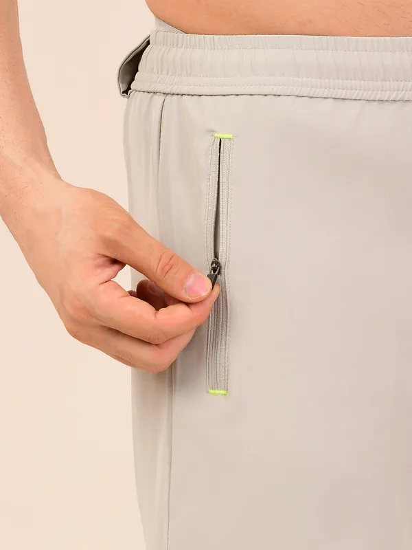 Men’s_2-in-1_Performance_Compression_Shorts
