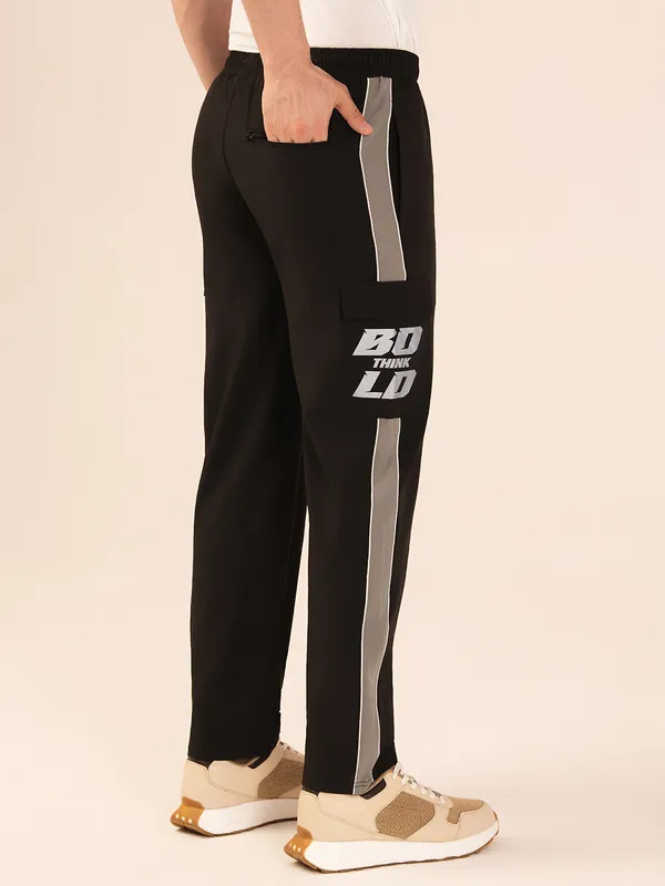 Stich_Stride_Black_Think_Bold_Cargo_Track_Pant