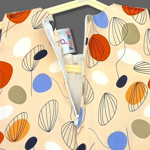 Pariari_Girls_Multicolour_Polka_Dot_Sleeveless_Dress