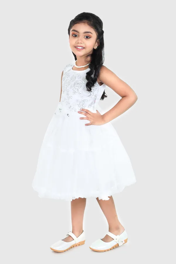 Pariari_Girls_White_Partywear_With_Silver_Embroidery