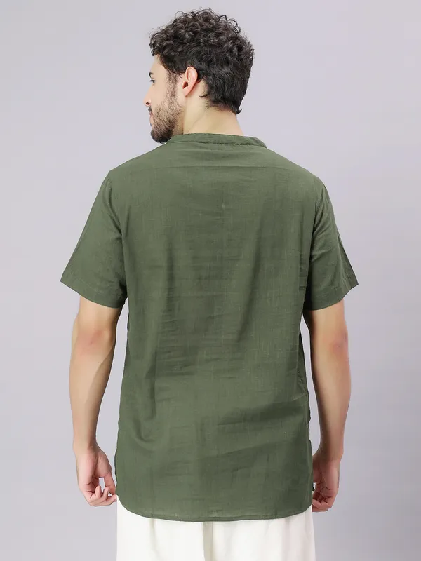 Green_Pure_Cotton_Regular_Kurta_For_Mens
