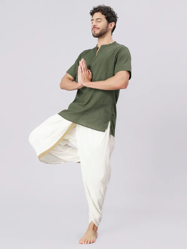 Green_Pure_Cotton_Regular_Kurta_For_Mens