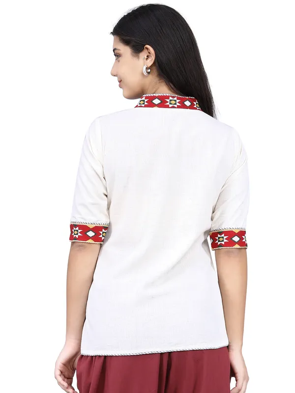 SATAV_White_Pure_Cotton_Regular_Kurta_For_Women
