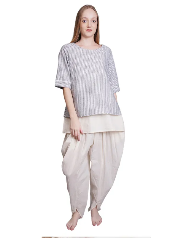 SATAV_Women_Double_Layer_Short_Stripe_Kurta