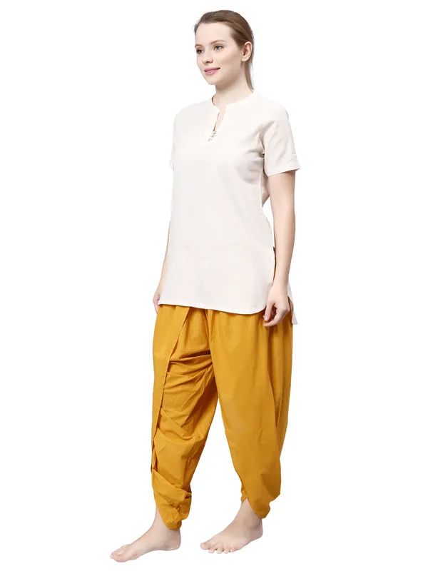 Yellow_Pure_Cotton_Regular_Dhoti_For_Women