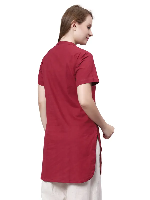 Maroon_Pure_Cotton_Regular_Kurta_For_Women